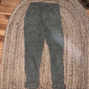 American Eagle linen tapered pants